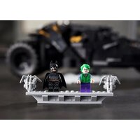 LEGO DC Batman 76240 Бэтмобиль Тумблер Image #18