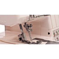 Merrylock 5550A Image #2
