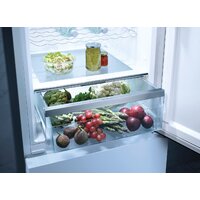 Miele KFN 4795 CD Clean Steel Image #2