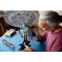 LEGO Icons 10356 Звездный путь: USS Энтерпрайз NCC-1701-D Image #15