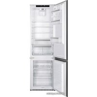 Smeg C8194N3E