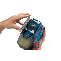 Bosch GSS 18V-10 Professional 06019D0200 (без АКБ) Image #2