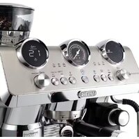 DeLonghi La Specialista Maestro with Cold Brew EC9885M Image #6