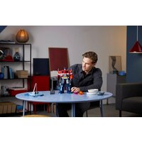 LEGO Icons 10302 Оптимус Прайм Image #9
