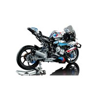 LEGO Technic 42130 BMW M 1000 RR Image #7