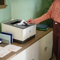 HP Color LaserJet Pro 3203dw 499N4A Image #2