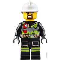 LEGO 60109 Fire Boat Image #14