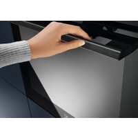 Electrolux EOF3H40TH Image #5